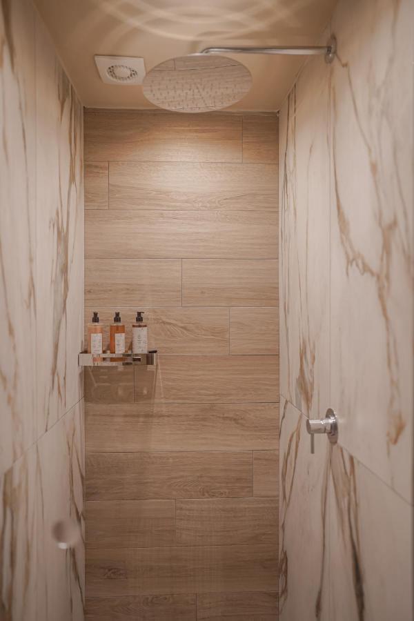 Casa Mia Plebiscito Apartment เนเปิลส์ ภายนอก รูปภาพ