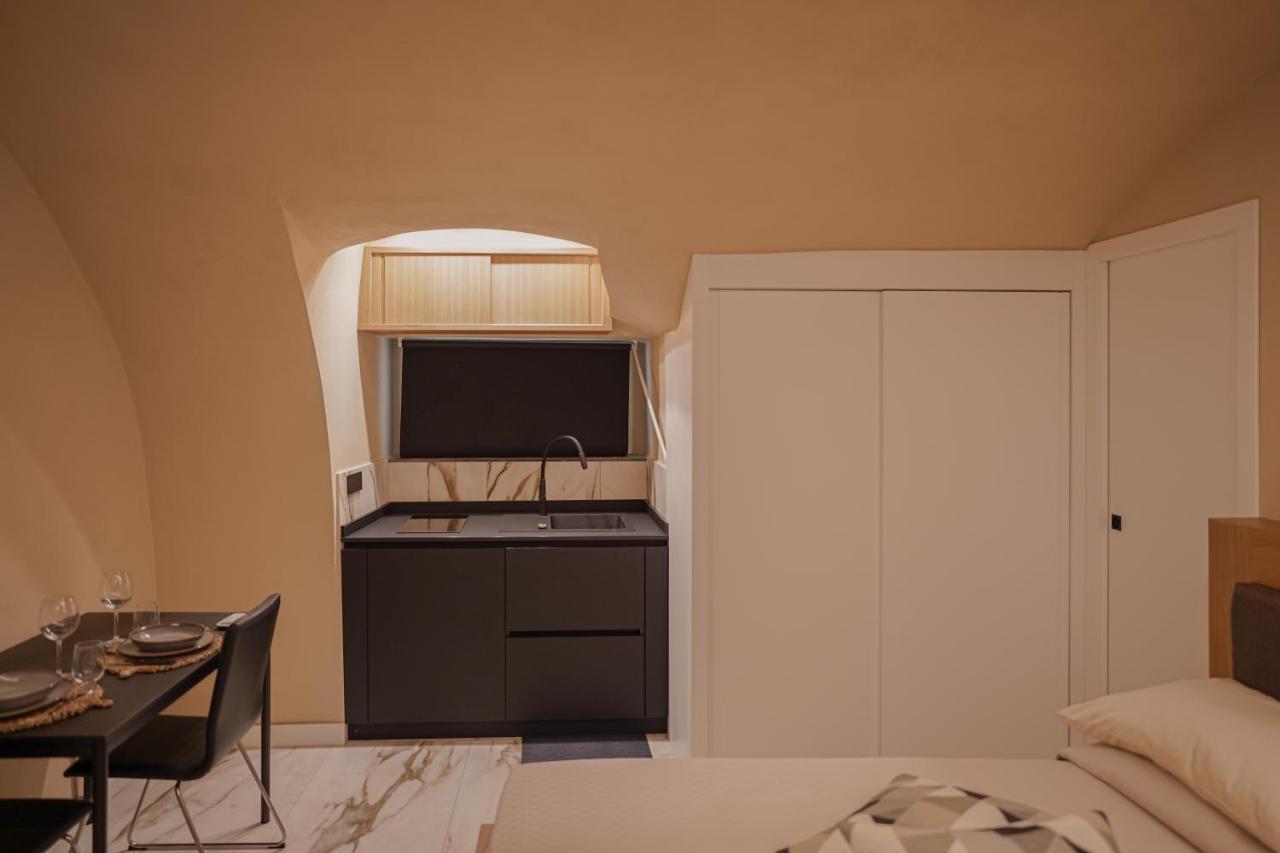 Casa Mia Plebiscito Apartment เนเปิลส์ ภายนอก รูปภาพ